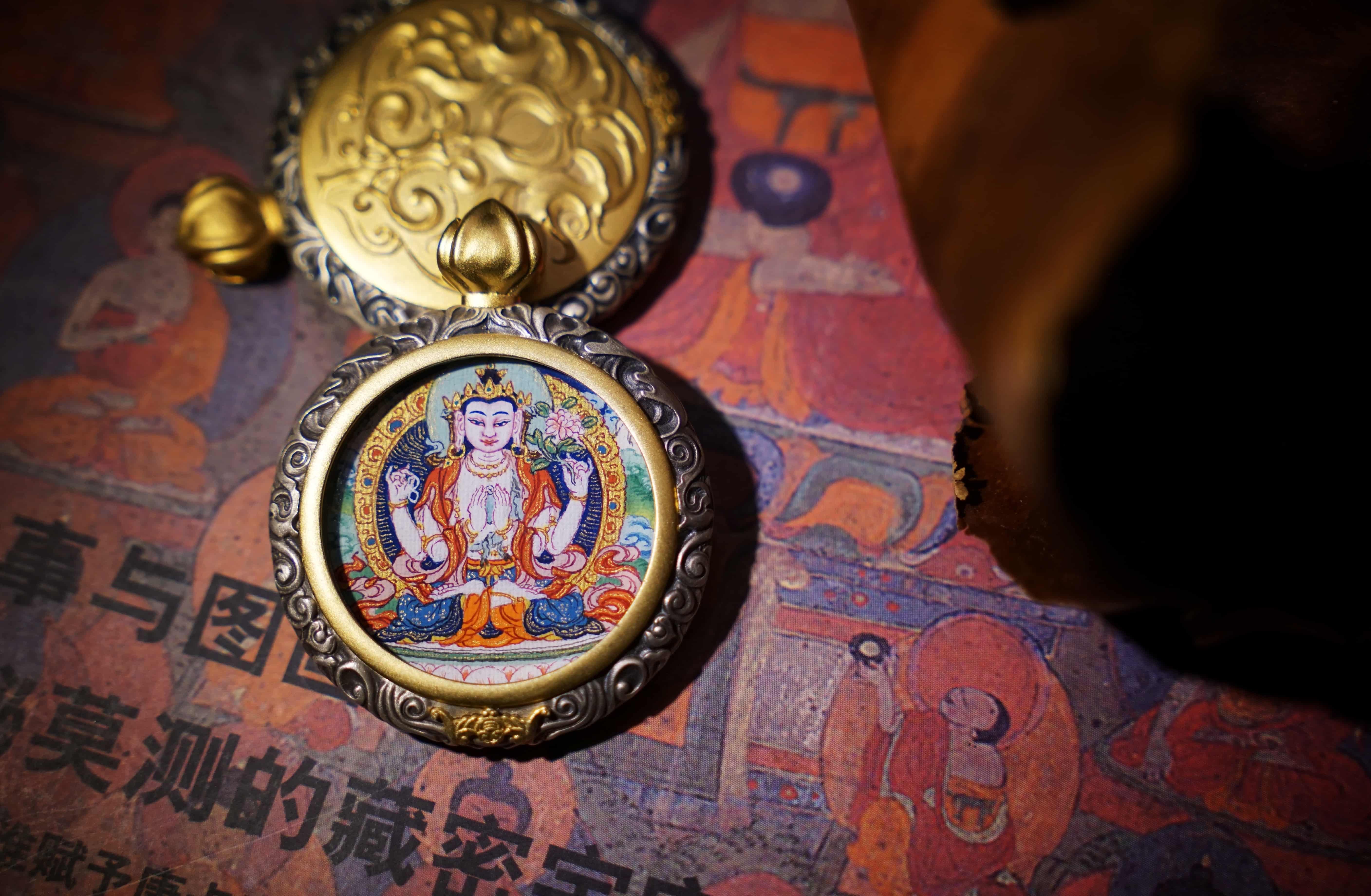 西藏小卡 （圓 2.8cm）925銀措銅工藝嘎烏盒 四臂觀音